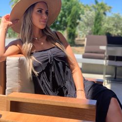 Airbrushed by Emily - Mobile tanning The Woodlands, TX. Spray tan The Woodlands