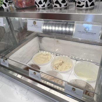 Cool Cow Creamery - Ice Cream & Frozen Yogurt Near Me - Kemah, Texas