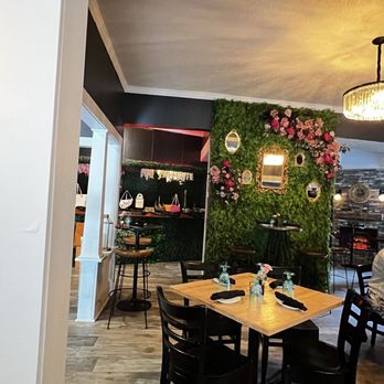 Chez L'Amour - Inside - Tapas/Small Plates Near Me - St. Augustine, Florida