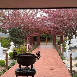 Nam-Quang Temple