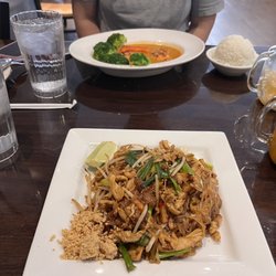 Lamoon Thai - Pad Thai