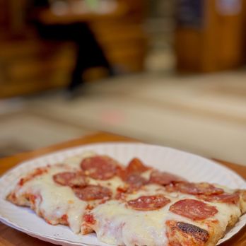 The Best 10 Pizza Places near Rockefeller Center in New York, NY - Yelp