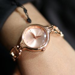 RK Watch Service - Established watch repair service offering routine maintenance and intricate restoration.