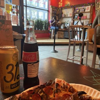 Dimo's Pizza - Pizza - Beer, Wine & Spirits Near Me - Chicago, Illinois