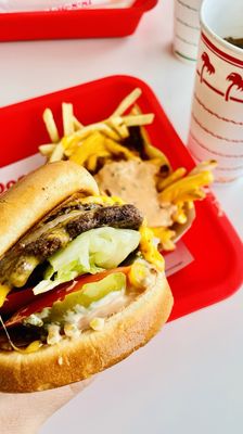 In-N-Out Burger by null