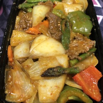 Tri's Wok - Curry beef - Chinese Near Me - Wayzata, Minnesota Tri's Wok - Curry beef - Chinese Near Me - Wayzata, Minnesota