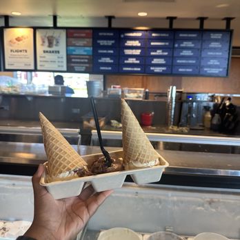 Tillamook Market - Ice Cream & Frozen Yogurt Near Me - Portland, Oregon
