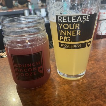 Biscuit & Hogs - Huckleberry Mimosa and draft beer - New American Near Me - Meridian, Idaho