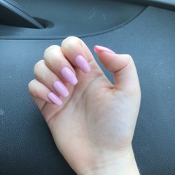 Amenity Nail & Spa - Pink gel extension