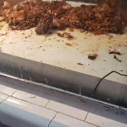 Zaragoza Meat Market - Fresh carnitas in the county