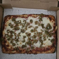 Cirello's Pizza - Gluten-free crust, small pizza with the most amazing green olives.