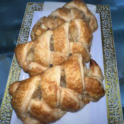 Bagel Time & Bakery Cafe - Apple Tarts
