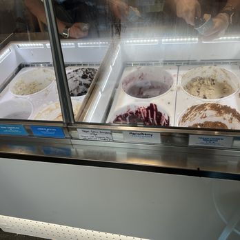 Love Creamery - Ice cream 1/2 - Ice Cream & Frozen Yogurt Near Me - Duluth, Minnesota