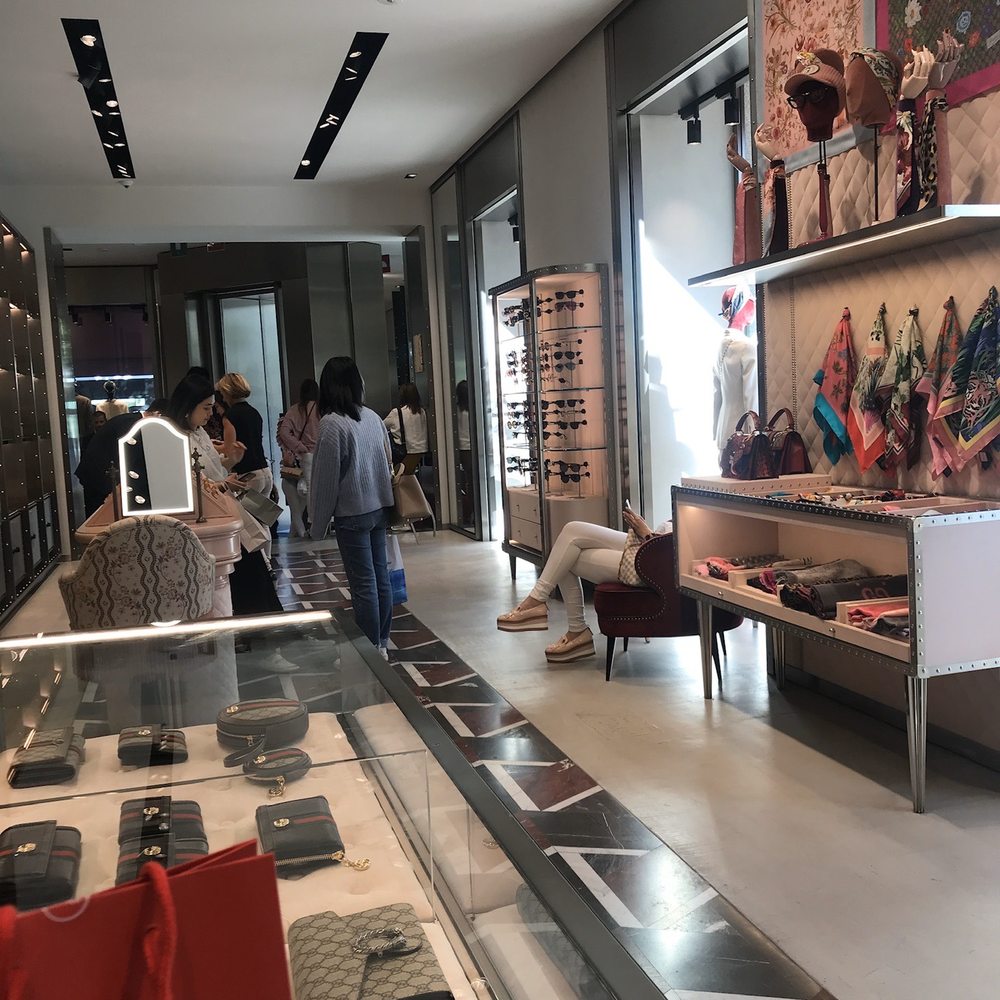 Gucci - Fashion Near Me - Madrid, M