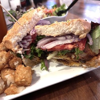 Bryson City Brewing - Hot Chicken Sandwich - Breweries Near Me - Bryson City, North Carolina Bryson City Brewing - Hot Chicken Sandwich - Breweries Near Me - Bryson City, North Carolina