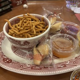 Noodles with three sauces to dip Noodles with three sauces to dip
