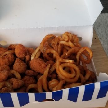 Jack in the Box - This is what a popcorn chicken box should look like. Was it the weekend crew who jacked me? - Fast Food Near Me - Richmond, Texas Jack in the Box - This is what a popcorn chicken box should look like. Was it the weekend crew who jacked me? - Fast Food Near Me - Richmond, Texas