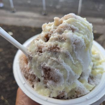 Mountain Magic Shave Ice - Chocolate/haupia - Shaved Ice Near Me - Waipahu, Hawaii Mountain Magic Shave Ice - Chocolate/haupia - Shaved Ice Near Me - Waipahu, Hawaii