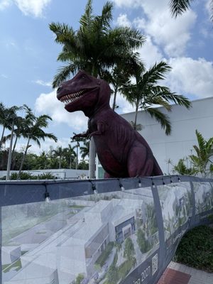 Cox Science Center and Aquarium by null