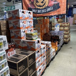 Moon Pop & Beer