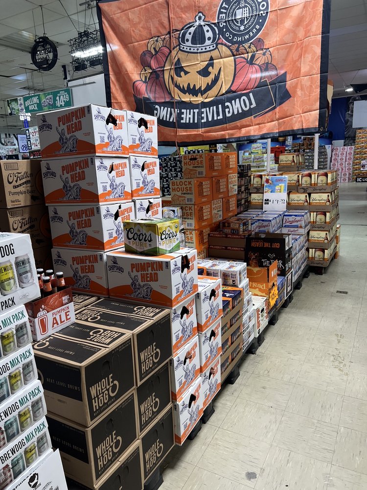 Social spots from Moon Pop & Beer