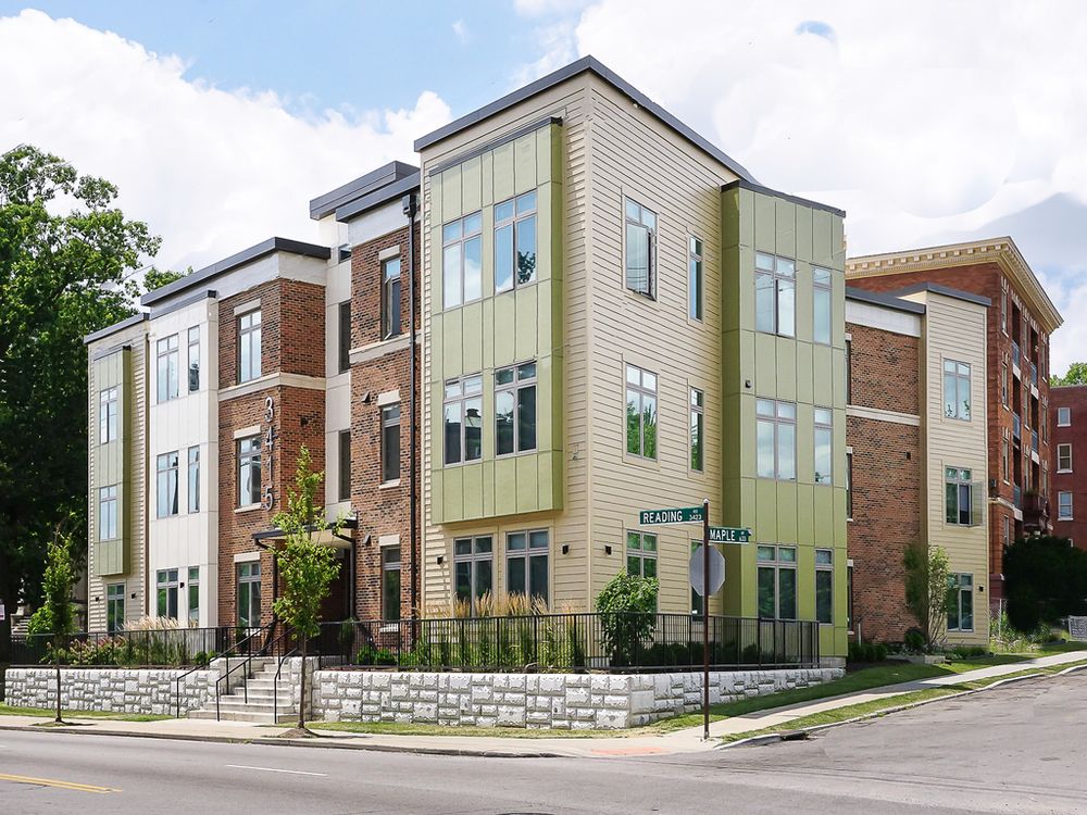 THE POINTES AT AVONDALE Request Information Apartments 3635