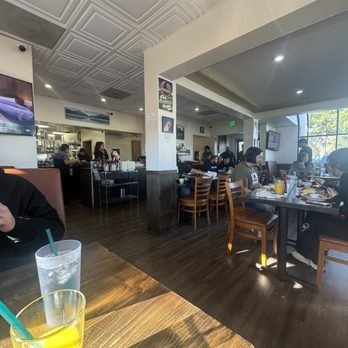 Brothers Cafe - Dining Room - Comfort Food Near Me - Santa Rosa, California Brothers Cafe - Dining Room - Comfort Food Near Me - Santa Rosa, California