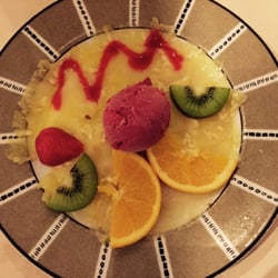 Auberge du Marais - Carpacio d'ananas avec sorbet framboise