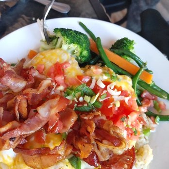 Cafe Adirondack - Chicken special - Cafes Near Me - Pottersville, New York