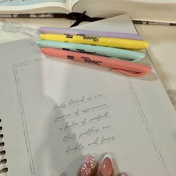 The Nail Studio - Perfect nails - Nail Salons Near Me - Riverside, California