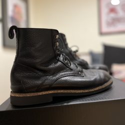 Gary's Boot'n Shoe Repair
