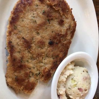 Schilo's - Veal schnitzel is good but I've had better - Delis Near Me - San Antonio, Texas