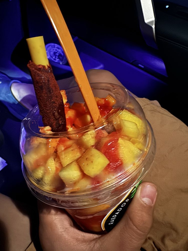 Tropicana Raspados Y Tejuinos Logo