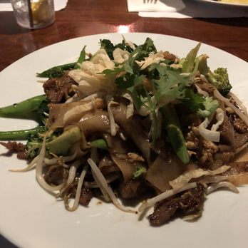 Gra Pow - Beef Pad See Ew - Thai Near Me - Riverside, California Gra Pow - Beef Pad See Ew - Thai Near Me - Riverside, California