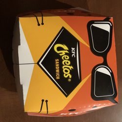 KFC - Cheetos Sandwich