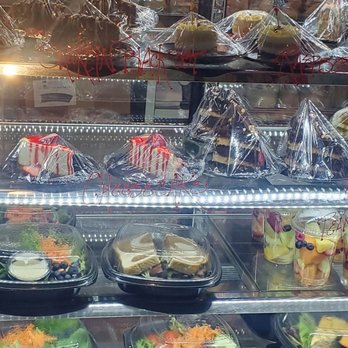 The Met of Freeport - Premade food items to go - Breakfast & Brunch Near Me - Freeport, Maine The Met of Freeport - Premade food items to go - Breakfast & Brunch Near Me - Freeport, Maine