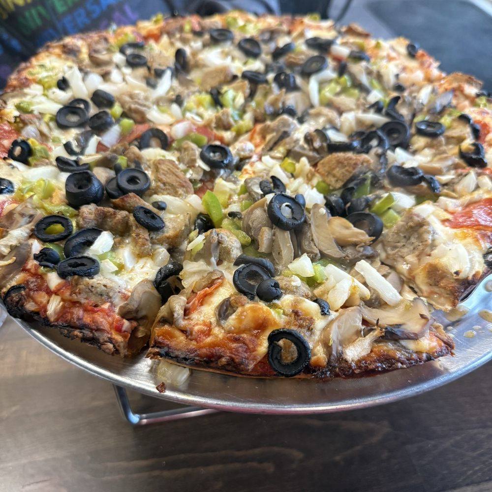Nomader What* pizza. Nomader What* pizza.