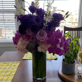 Petal Town Flowers - Florists Near Me