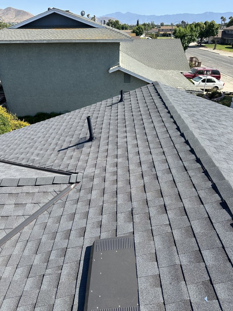 Slide of Vizcarra Roofing