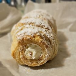 Lincoln Bakery - A huge ladylock