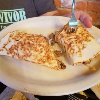 Cabos Mexican Restaurant - Grilled burrito - Mexican Near Me - Plaquemine, Louisiana Cabos Mexican Restaurant - Grilled burrito - Mexican Near Me - Plaquemine, Louisiana