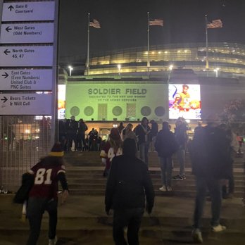 Soldier Field - Stadiums & Arenas Near Me - Chicago, Illinois Soldier Field - Stadiums & Arenas Near Me - Chicago, Illinois