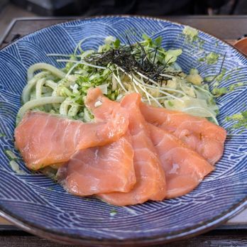 Udon Mugizo - Mountain View - Salmon Spinach Cream Sauce Udon - Japanese Near Me - Mountain View, California