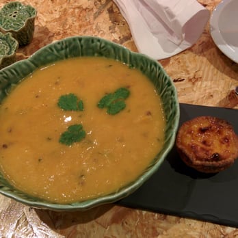 Pastel de Nata - A big carrot soup and the tiny star of the show -PASTEL DE NATA- - Desserts Near Me - Oslo, 03
