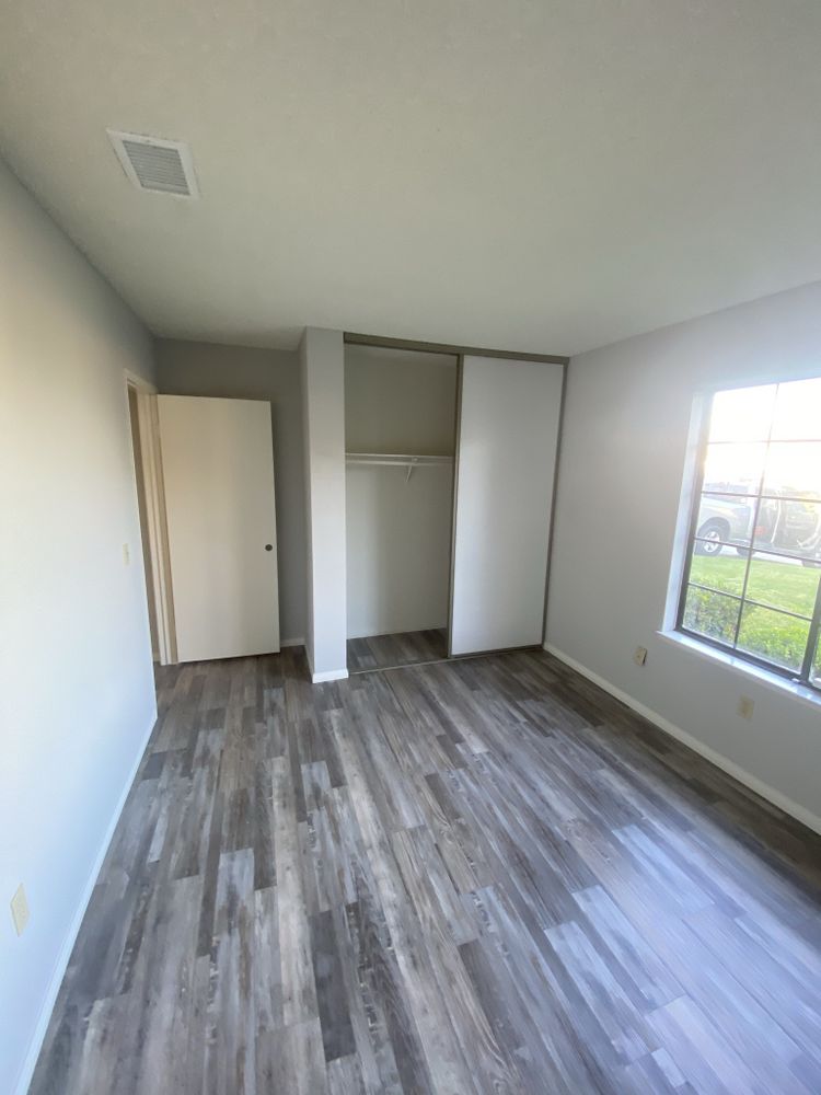 Slide of Amaysing Construction