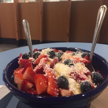 Backyard Bowls - Island bowl! Yummy!!!! - Breakfast & Brunch Near Me - Los Angeles, California Backyard Bowls - Island bowl! Yummy!!!! - Breakfast & Brunch Near Me - Los Angeles, California