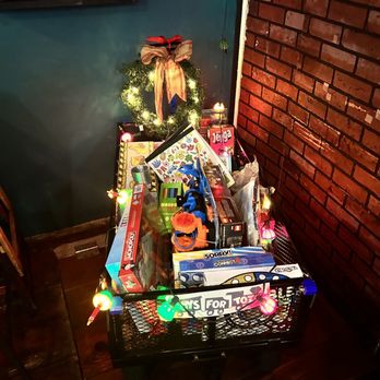 Brickhouse Cafe & Bar - Toys for tots - Burgers Near Me - San Francisco, California Brickhouse Cafe & Bar - Toys for tots - Burgers Near Me - San Francisco, California