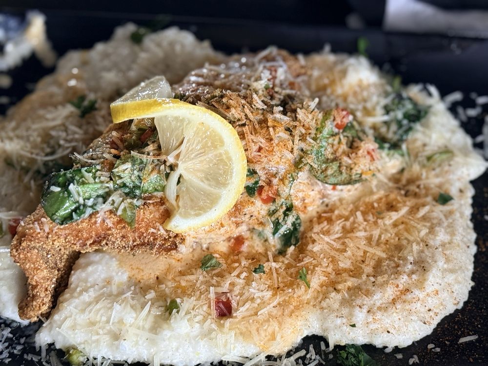 Fin & Feathers Restaurant - Photo 3