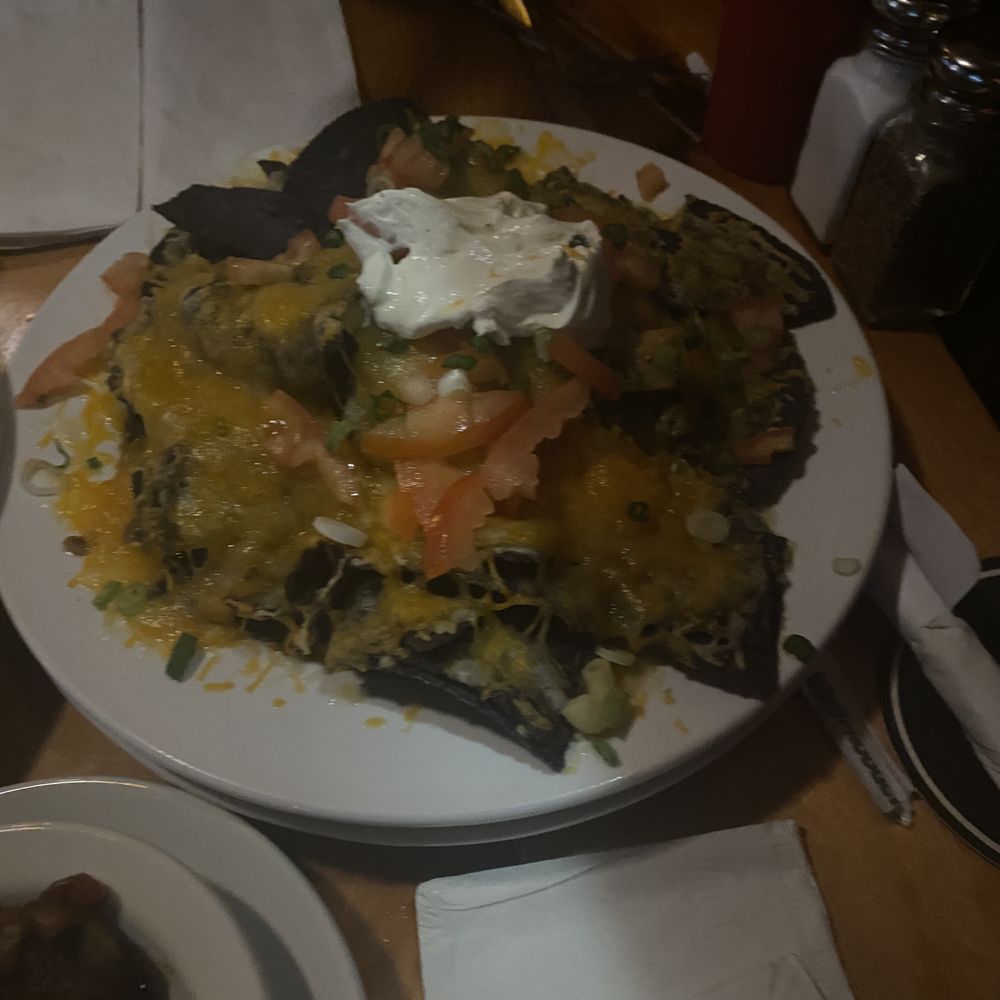 Fitger's Brewhouse Brewery and Grille - Nachos - Brewpubs Near Me - Duluth, Minnesota Fitger's Brewhouse Brewery and Grille - Nachos - Brewpubs Near Me - Duluth, Minnesota