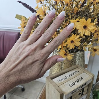 Harmony Nail Lounge - Fresh ombre acrylic - Nail Salons Near Me - Escondido, California